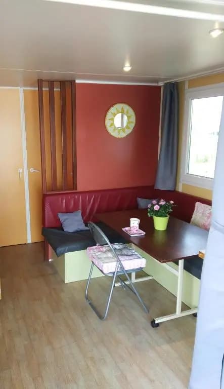 Mobil-home flottant SEURRE vue panoramique sur l'eau jacuzzi privé en option - Photo 4