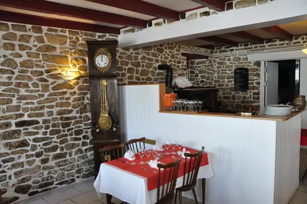 Hôtel Restaurant Ty Ru - Miniature 8
