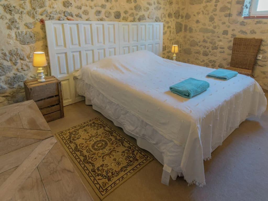 Mansion in Fargues With Pool and Garden - Photo 4