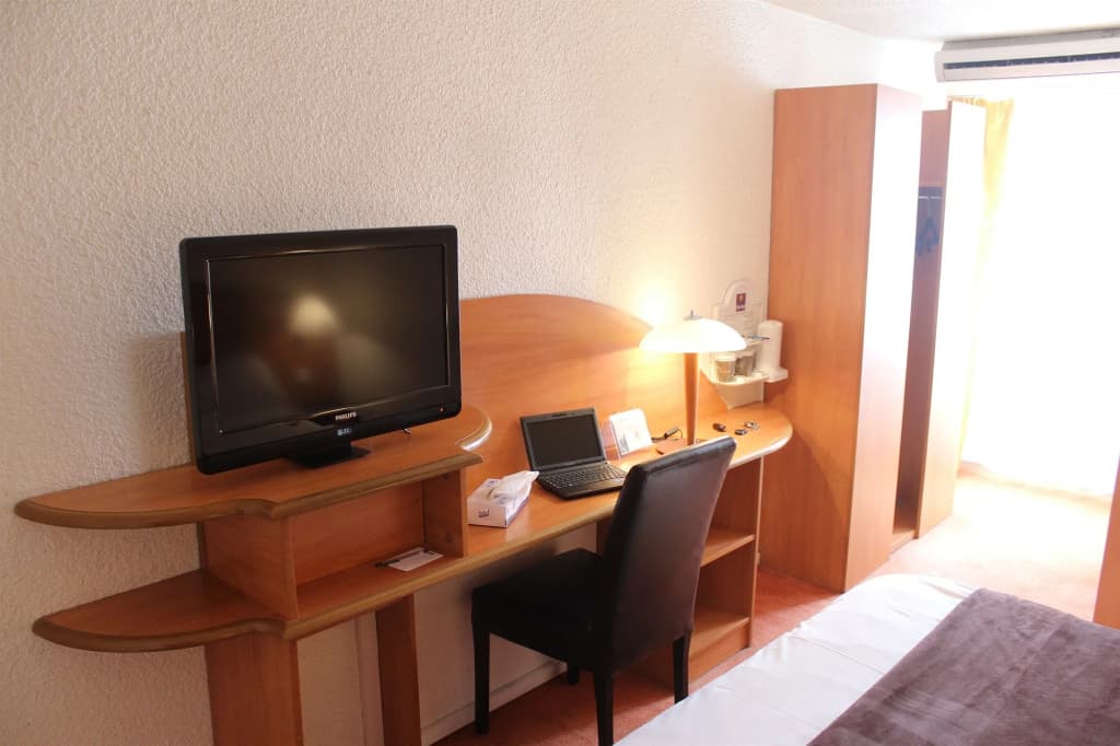 Central Hotel - Miniature 7