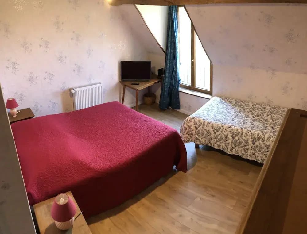 La Jonquière - Photo 1