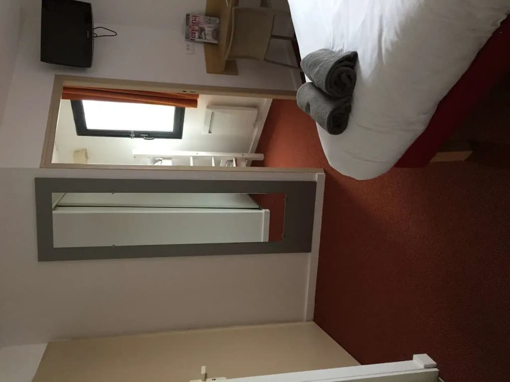 Kyriad Direct La Rochelle Sud Aytré - Photo 3