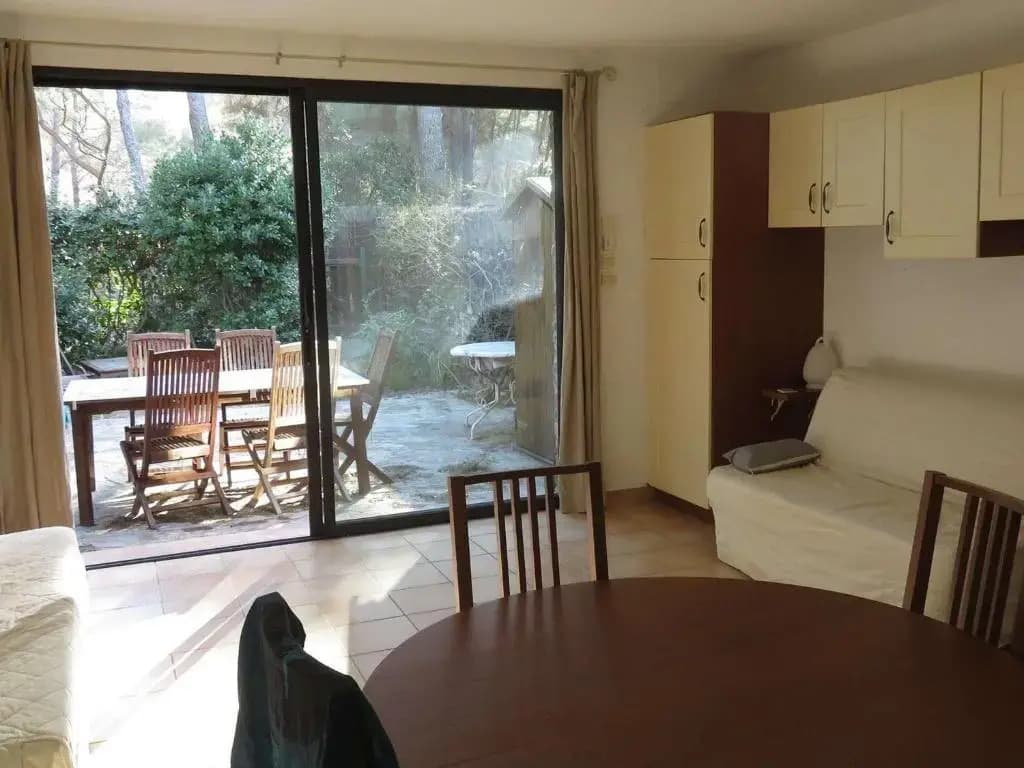 Maison Bormes-les-Mimosas, 1 pièce, 4 personnes - FR-1-610-41 - Photo 3