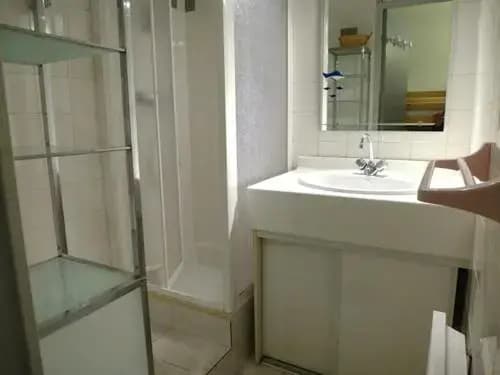 Apartment Appartement Avec Balcon Et Parking Designe - Miniature 7
