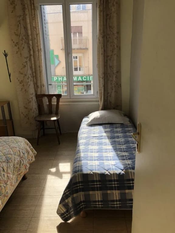 Hotel Du Centre - Photo 4