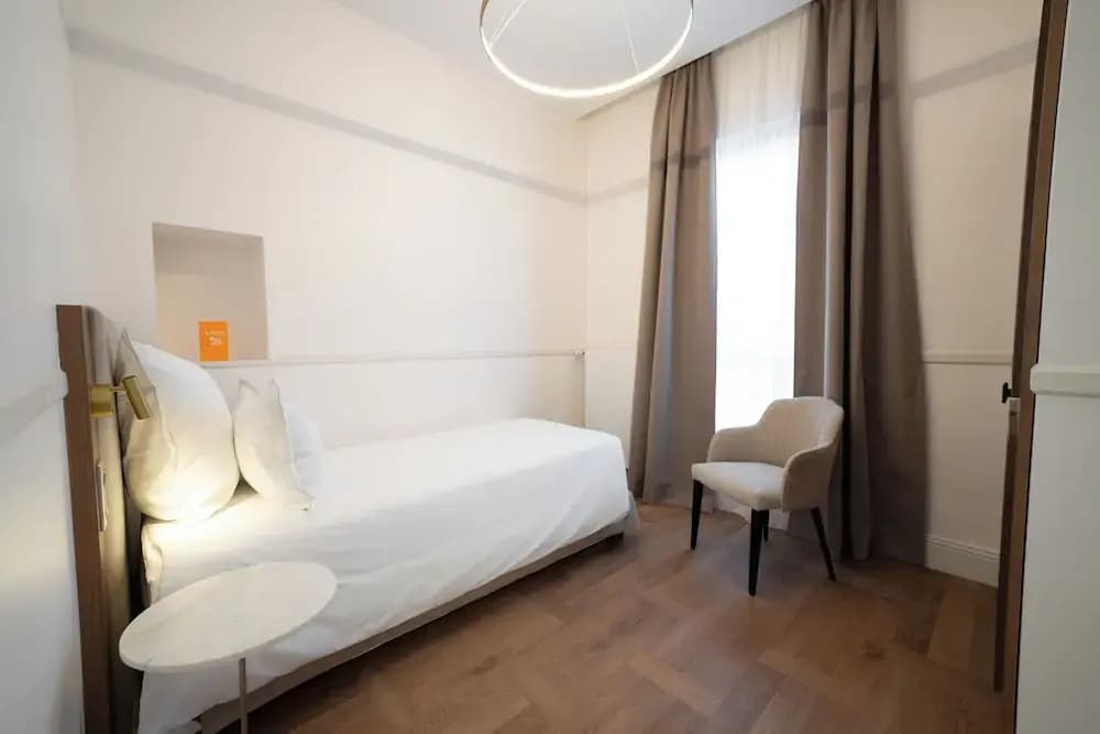 Hôtel Margaux - Miniature 8