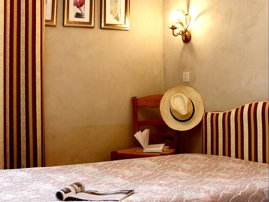 Logis Hotel Le Relais Imperial - Photo 4