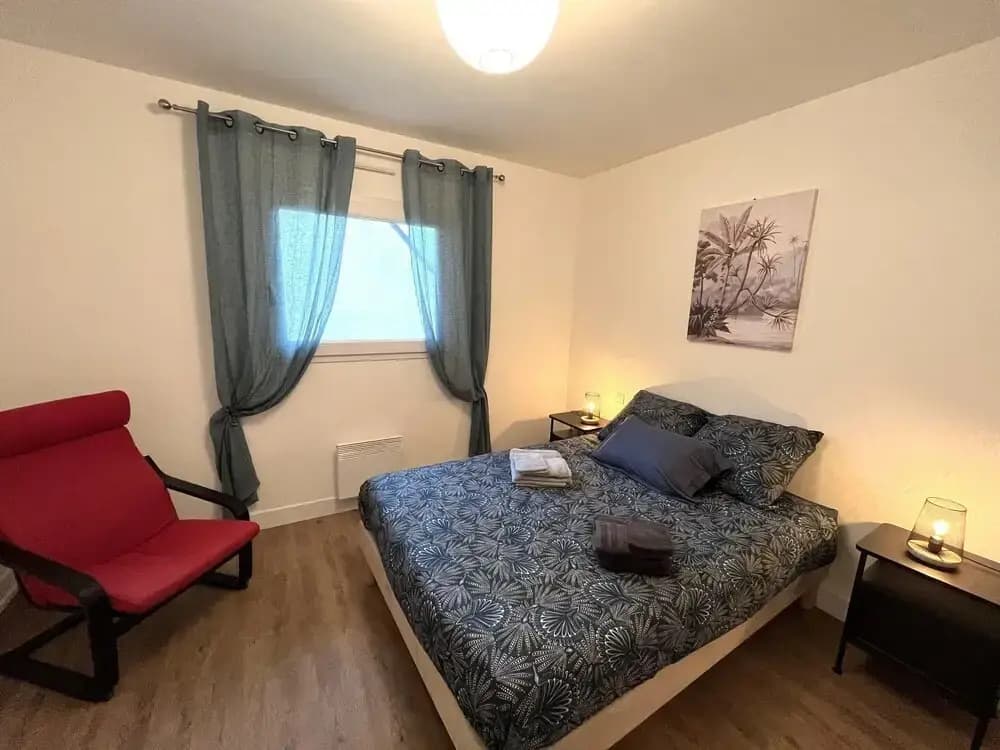 Apartment in Carantec Near Sandy Beaches - Photo 3
