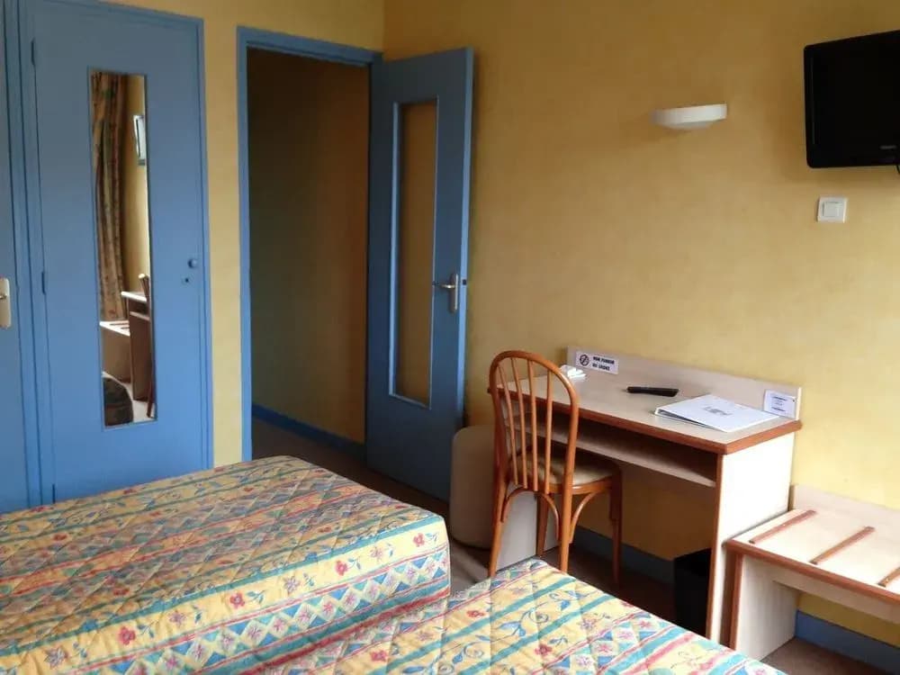 Hotel Le Saint Remy - Photo 4