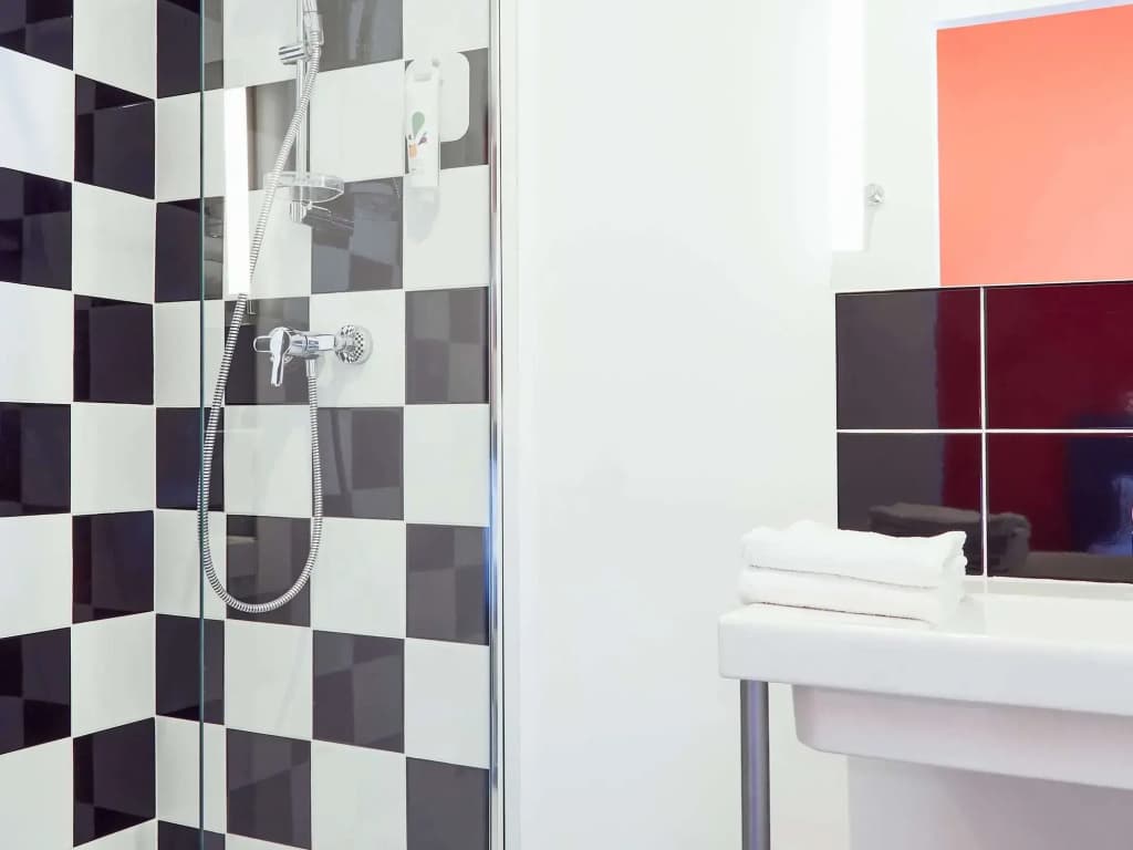 Hôtel Ibis Styles Marseille Vieux Port - Miniature 7
