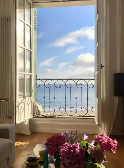 Bel Appartement 115m2 vue mer les pieds dans l'eau - Miniature 6