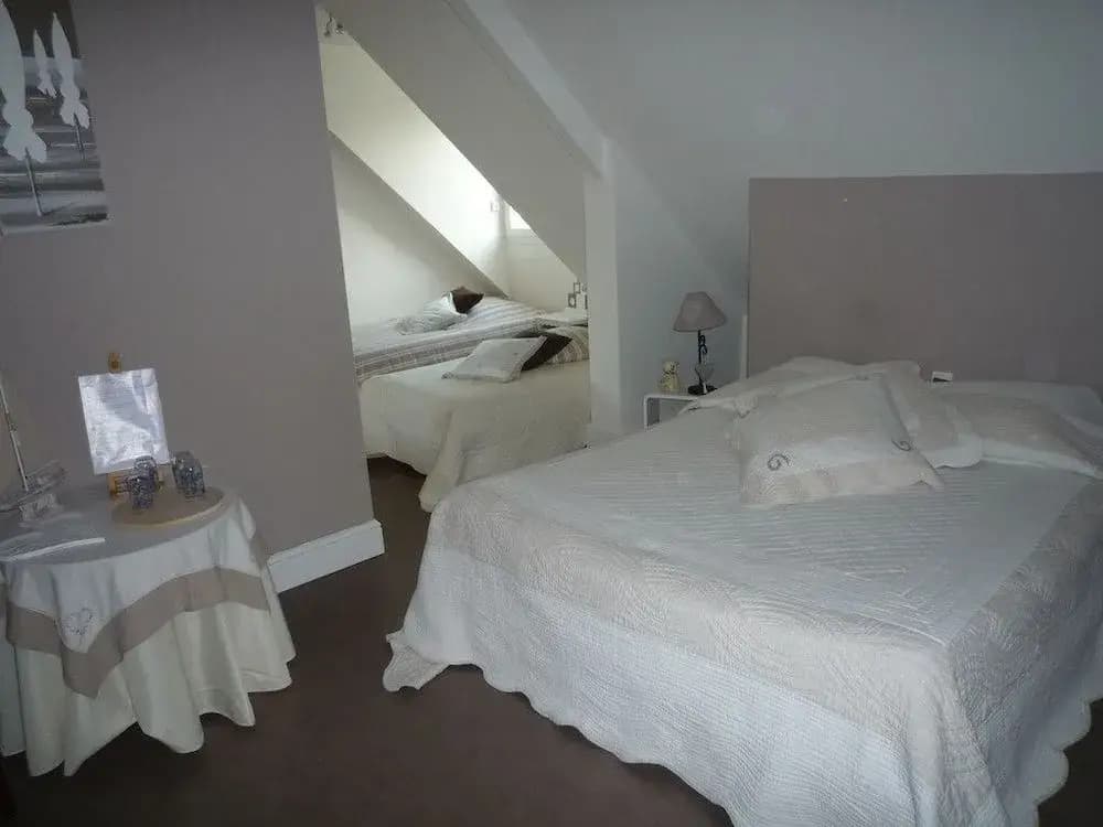 Chambre d'Hôtes L'Imprevu - Photo 2