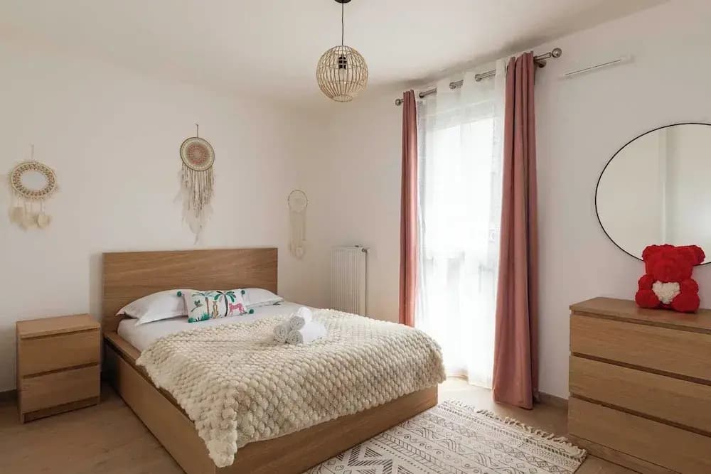 Charming Apartment 2br/4p - Near to Lyon - Photo 2