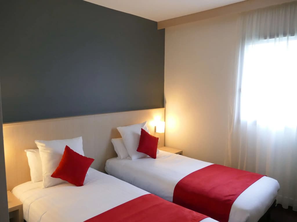 Sure Hotel by Best Western Nantes Beaujoire - Photo 5