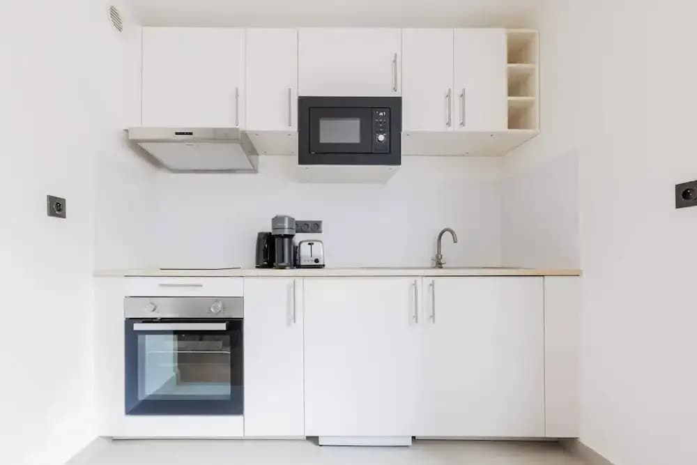 Comfortable Studio for 2 People - Puteaux - Miniature 7