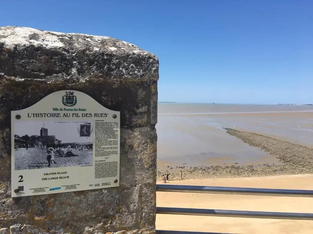 Petit nid à 50m de la plage au coeur de Fouras - Miniature 6
