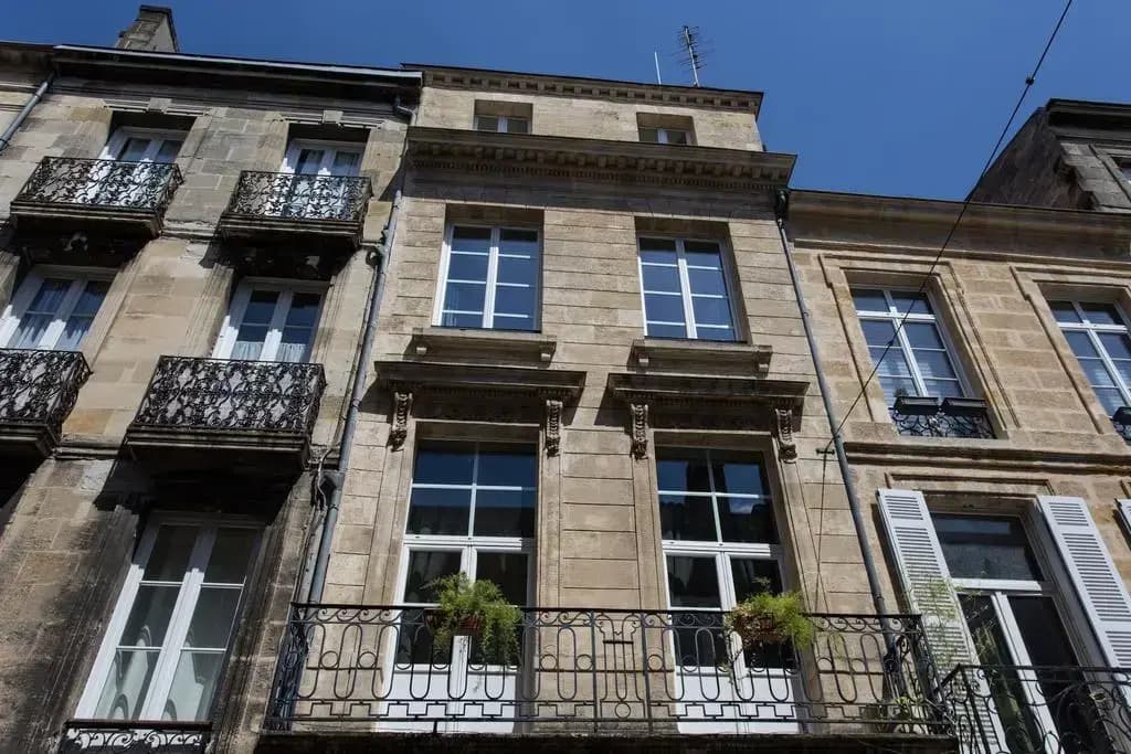 Maison d'Hôtes Chambre en Ville - Photo 1