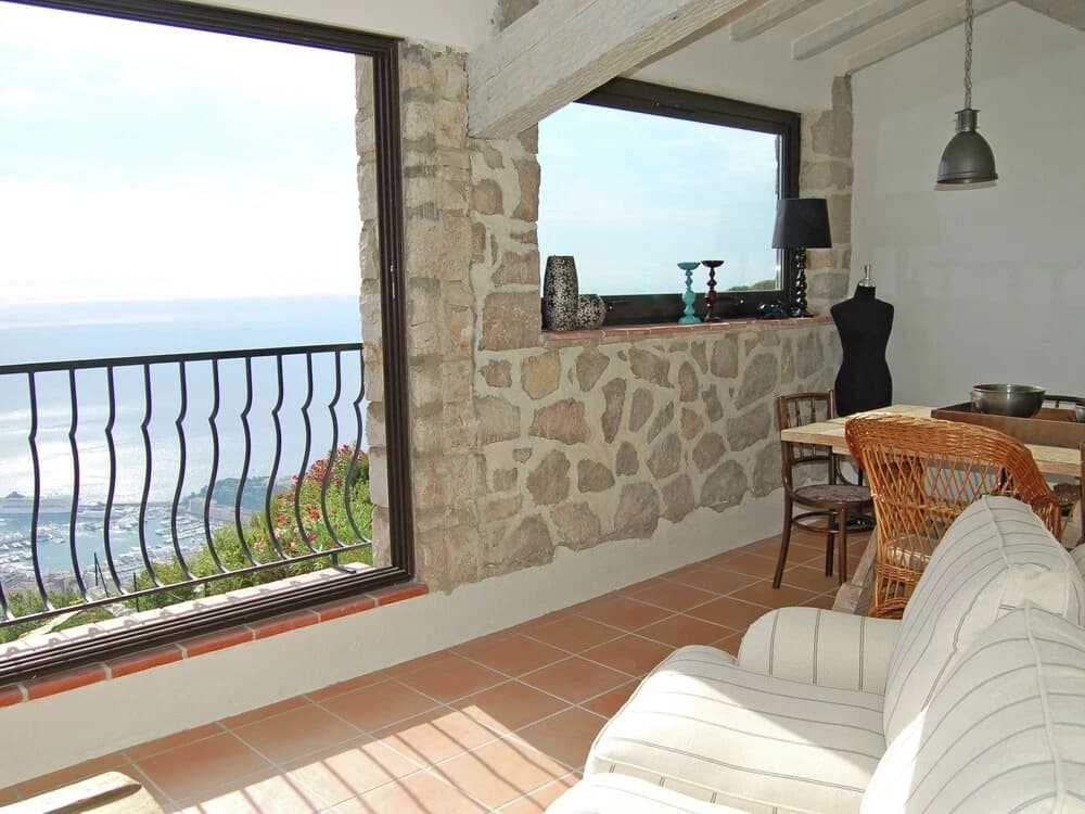 Luxury Apartment near Sea in La Turbie - Miniature 6