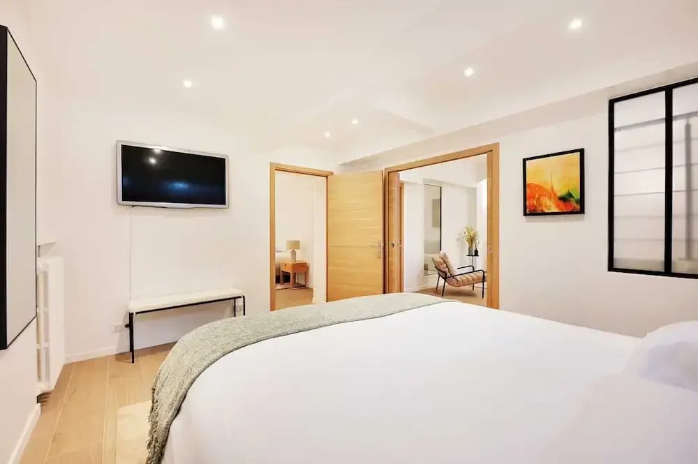 Exceptional Flat - 3bd/12p - Trocadero - Miniature 6