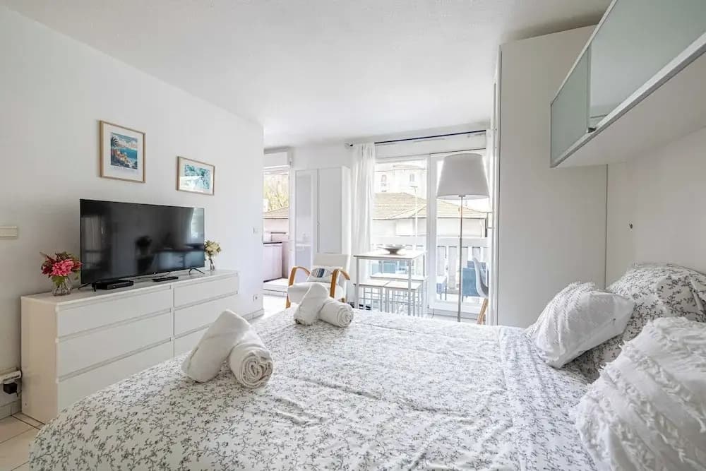Charming Studio With Balcony & Pool -heart of Nice - Photo 2