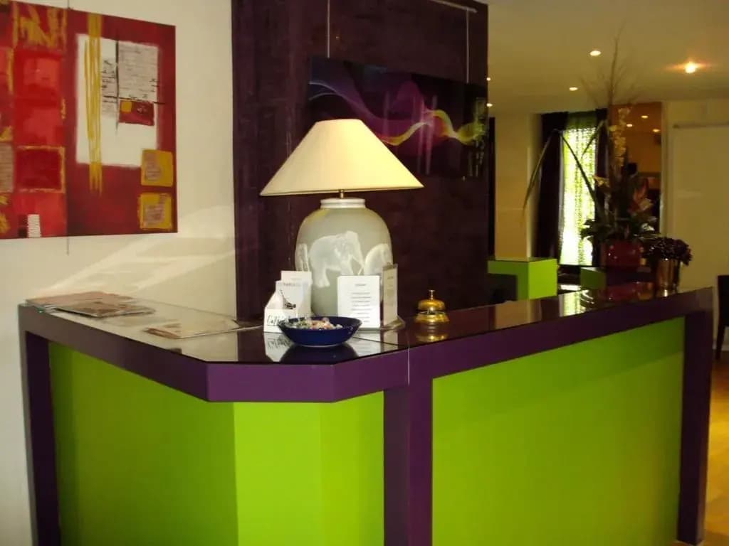 Hôtel du Parc Saint Charles - Photo 2