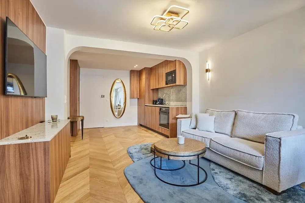 Apartment in the Center of Paris - Photo 4