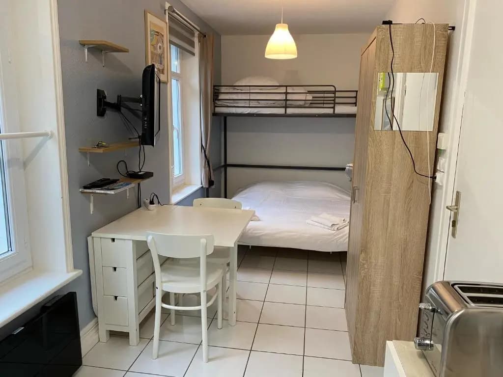 Joli Studio proche plage et centre avec parking - Photo 2