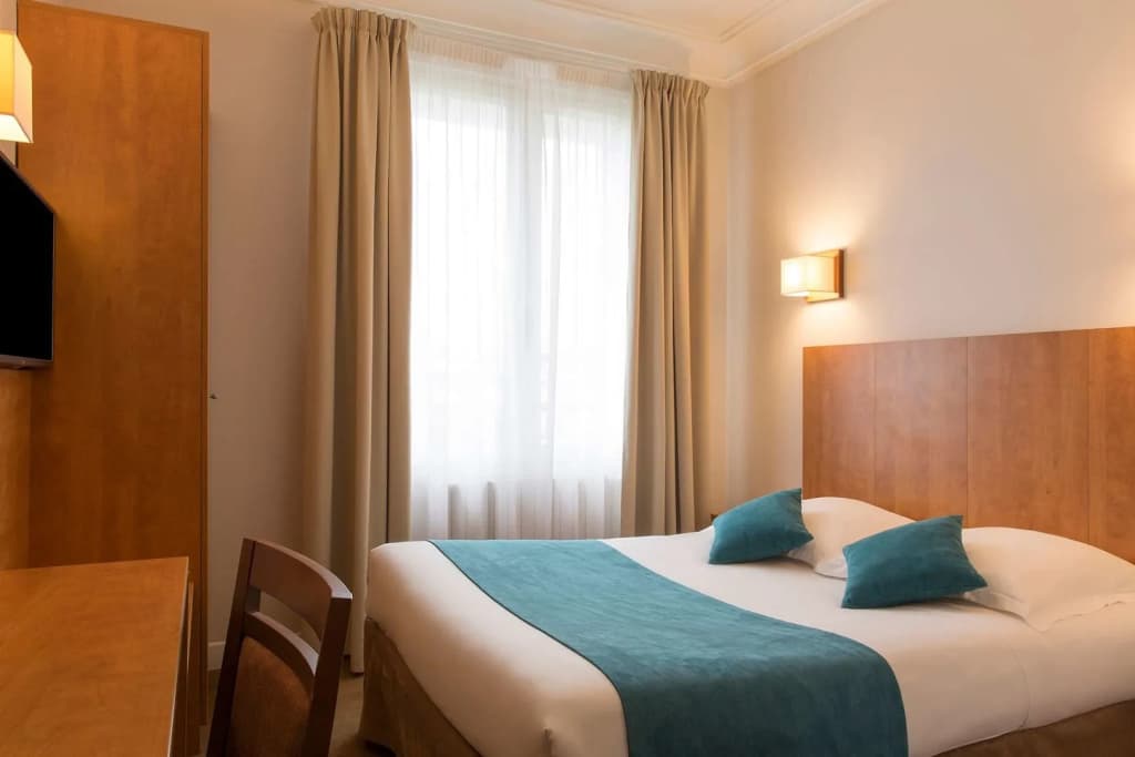 BRIT HOTEL CONFORT CLERIA LORIENT Centre - Photo 3