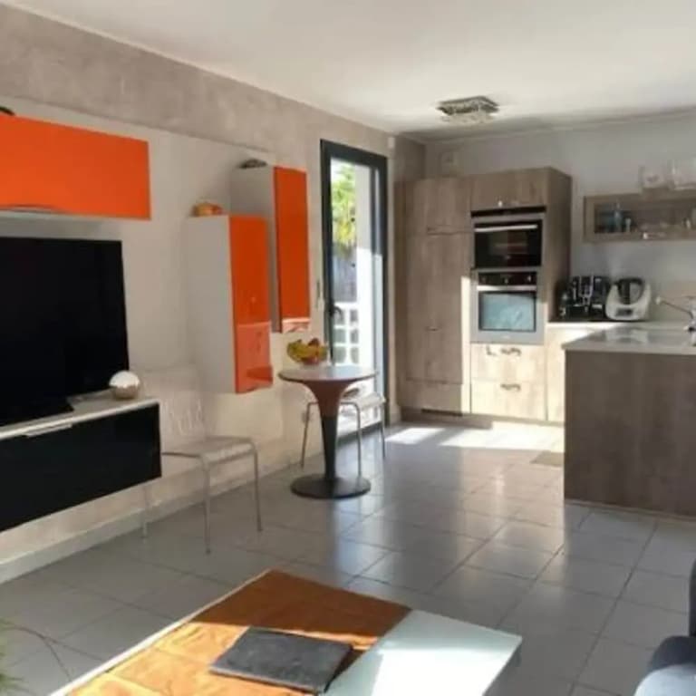 Two Bed Apt With Lovely Terrace - 2195 - Photo 2