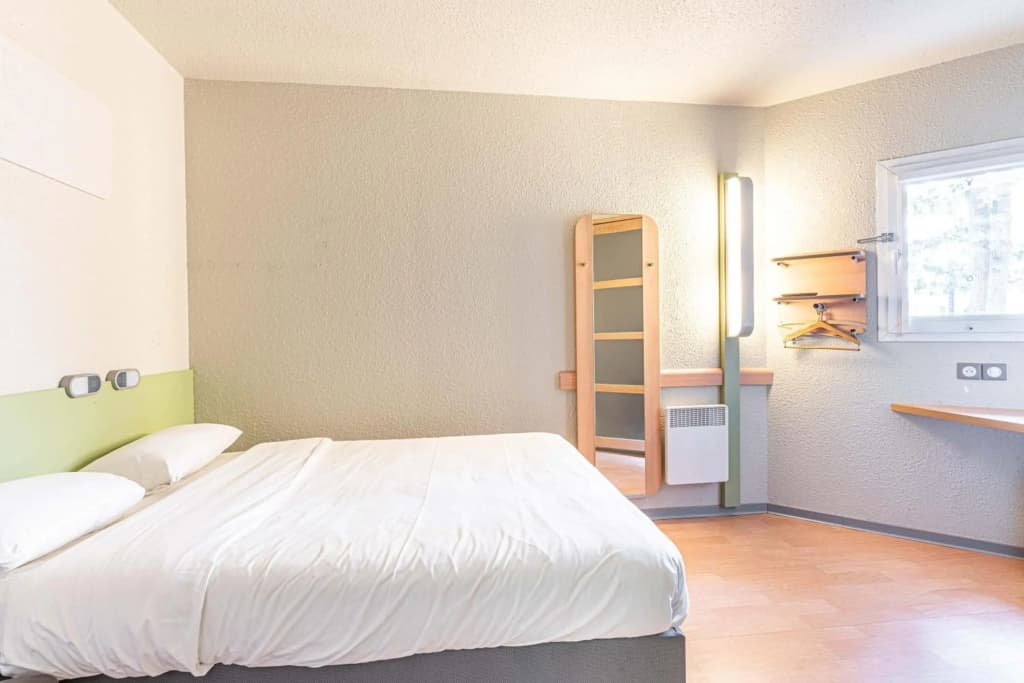 Ibis budget Rouen Cléon - Photo 2