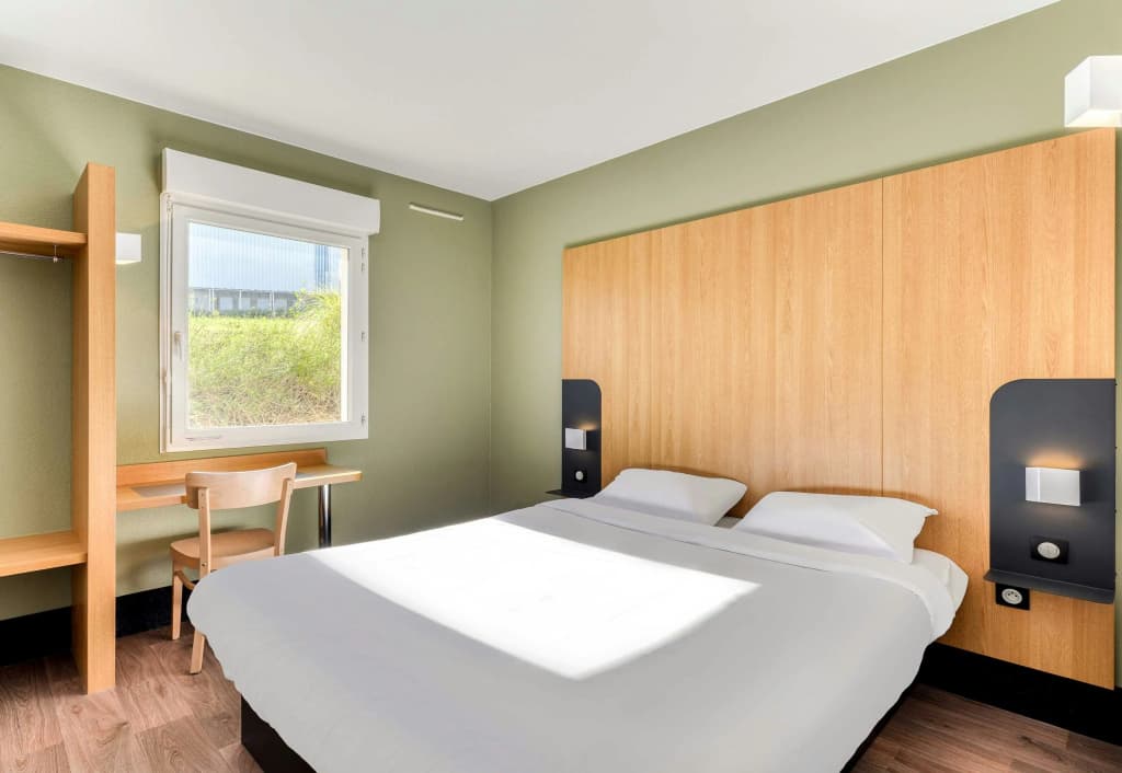 B&B HOTEL Pézenas - Photo 4