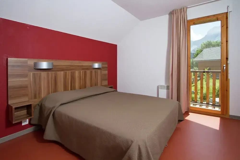 Chalet in Gresse-en-vercors Near Nature Park - Photo 4