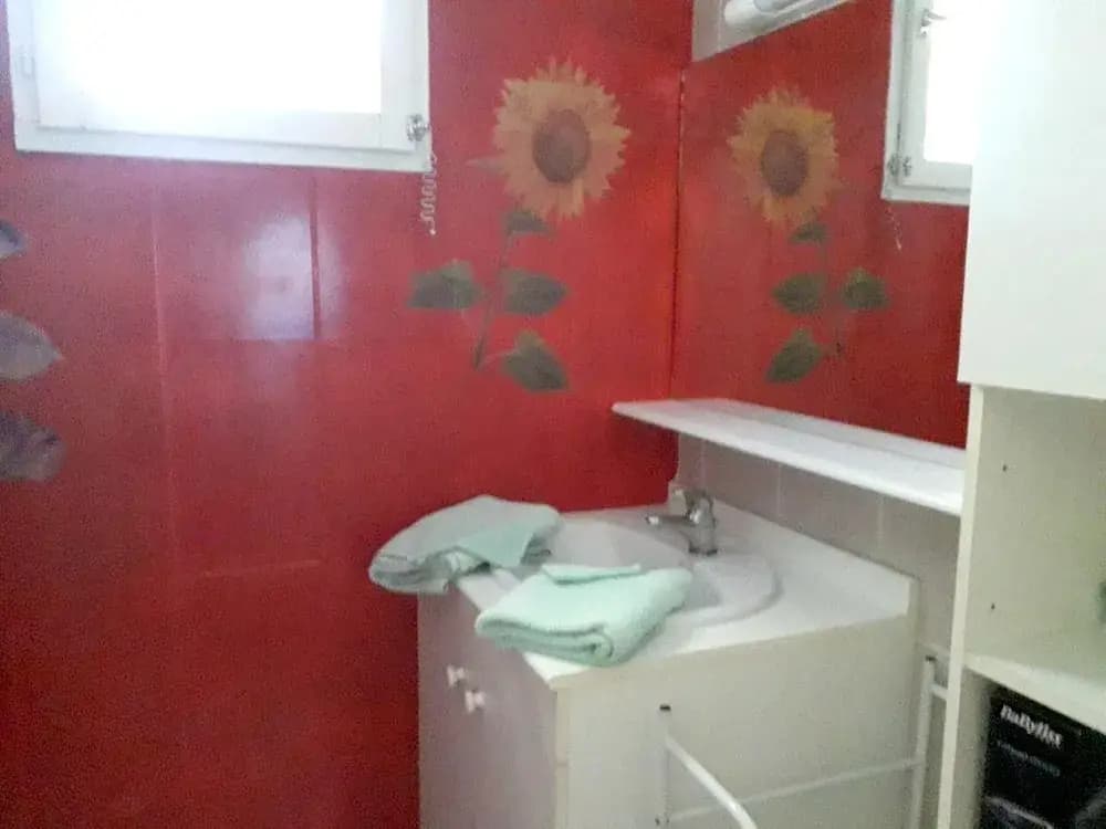 Apartment With one Bedroom in Le Luc, With Shared Pool, Enclosed Garden and Wifi - Miniature 6