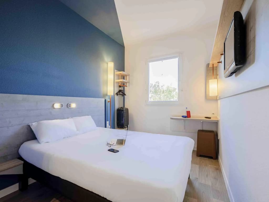 ibis budget Montpellier Sud Près d'Arènes - Photo 5