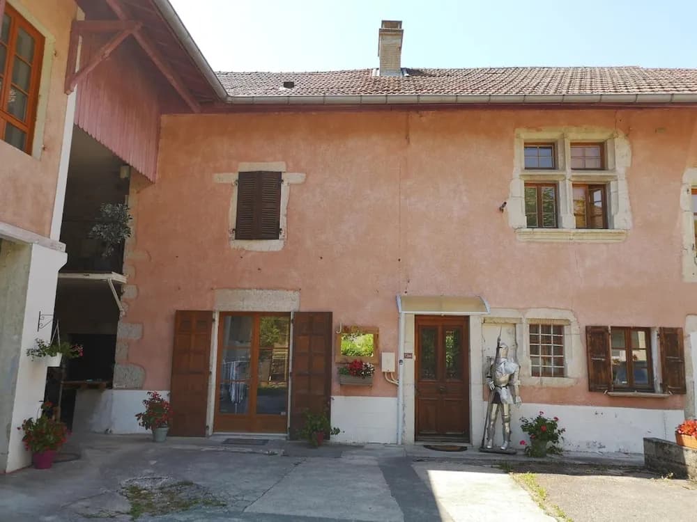 J&G House - Photo 1