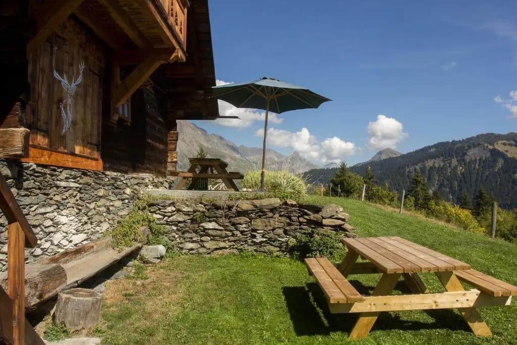 Reine des Aravis - chalet isolé - Photo 3