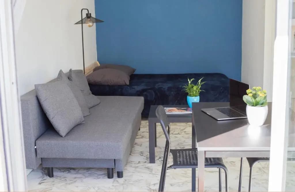 Studio with terrace and sea view, 10 min to the beach - Photo 2