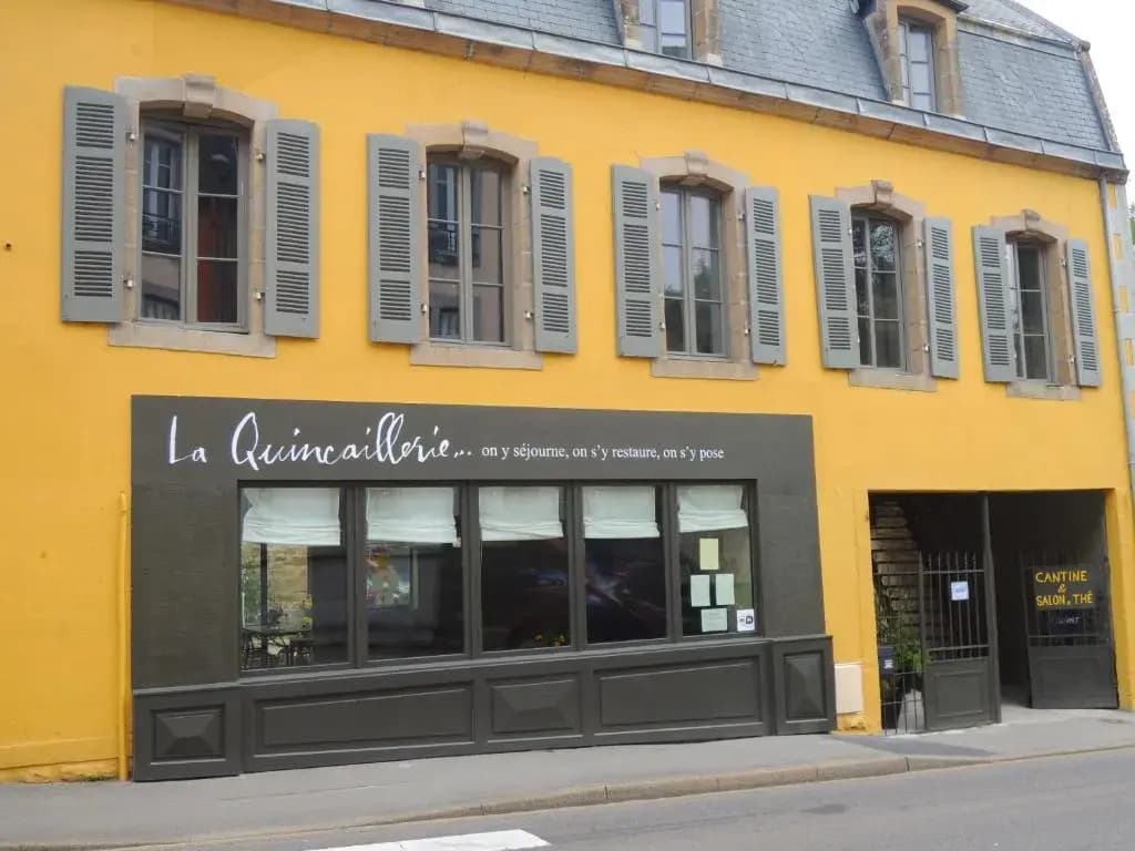 La Quincaillerie - Photo 1