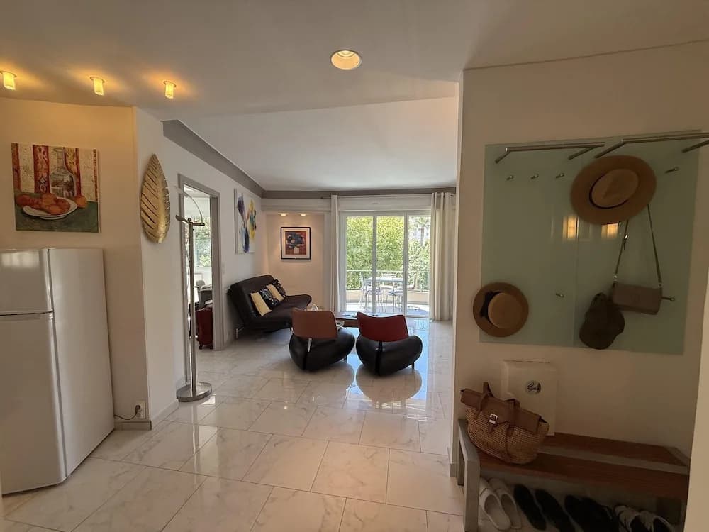 2 BR Apartment in the Center of Cannes - 2305 - Miniature 8