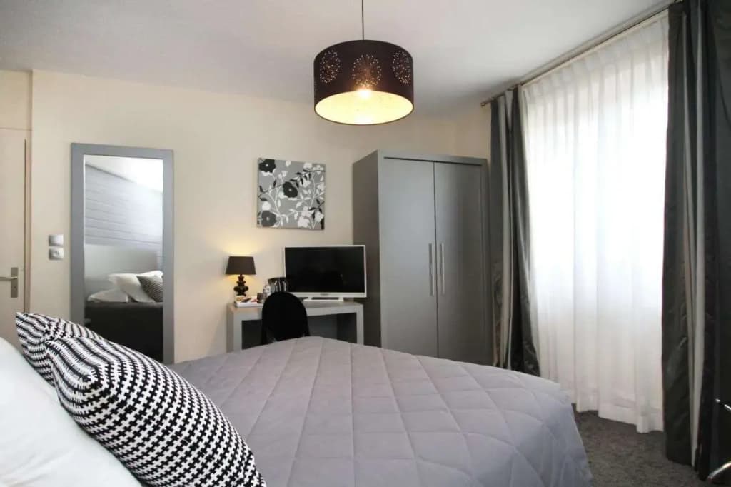 Hotel la Réserve - Photo 2