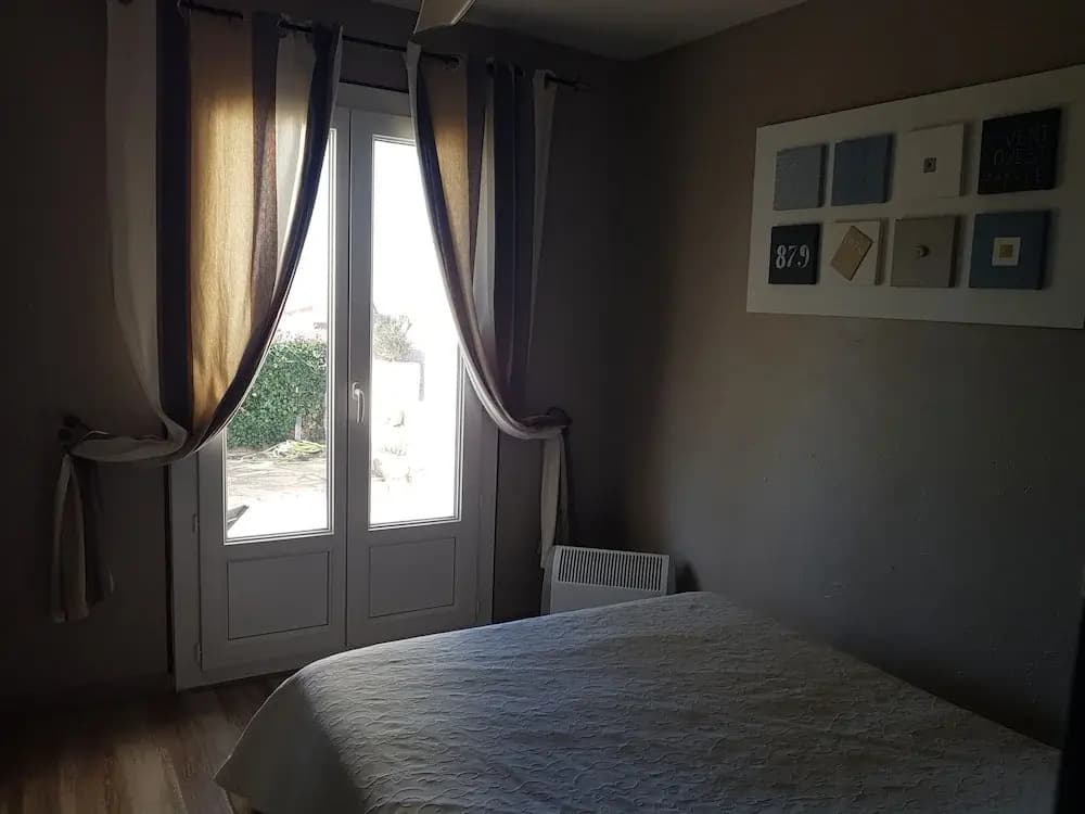 A L'ombre Du Clocher - Photo 4