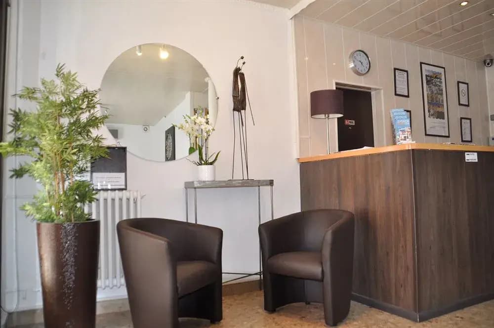 Hôtel Saint George Avignon - Photo 2