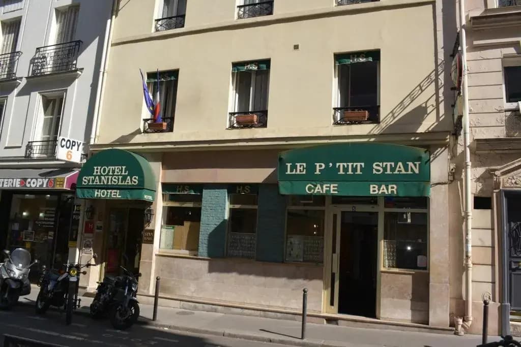 Hotel Stanislas - Photo 1