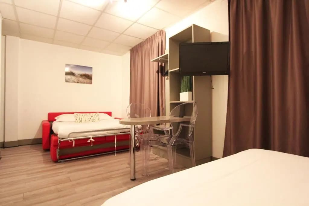 Hotel Vol de Nuit - Photo 4