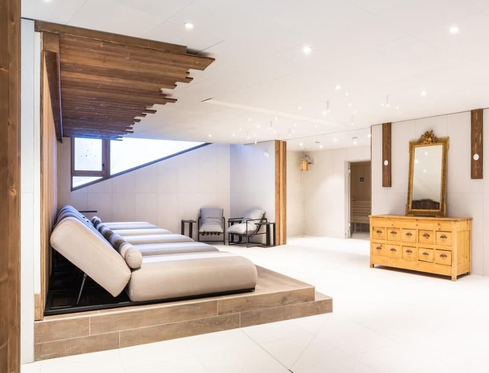 Apartment With ski Access in Northern Alps - Photo 4