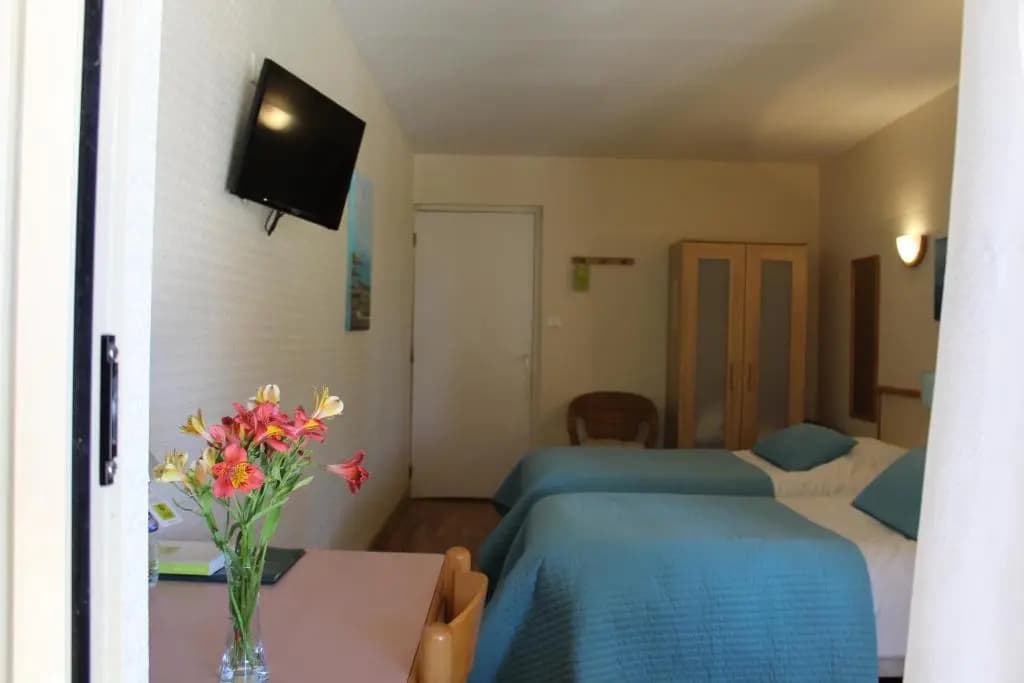 Hôtel des Crêtes de Pignols - Photo 3