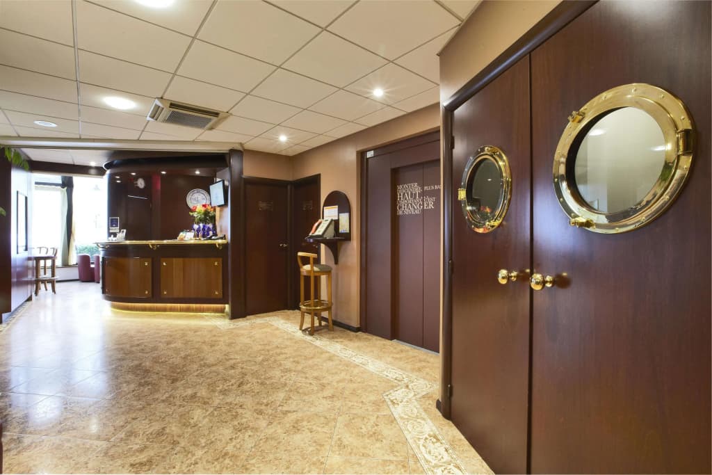 Kyriad Nevers Centre - Photo 2
