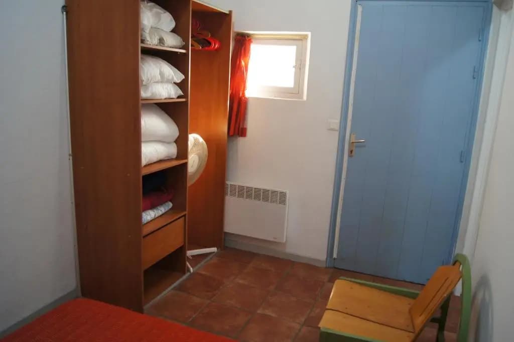 Cmr - Photo 3