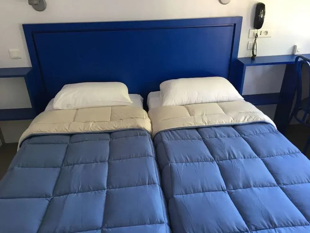 Hôtel Les Rives Bleues - Photo 2