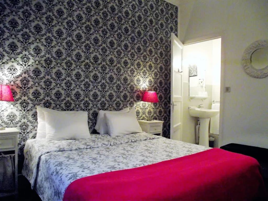 Hotel Mondial - Photo 5